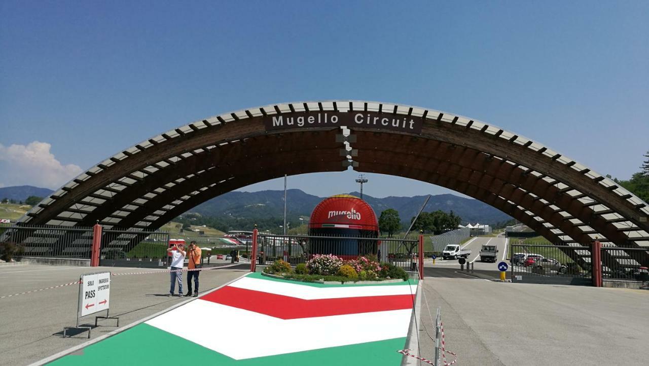 Attico A Barberino Di Mugello Διαμέρισμα Εξωτερικό φωτογραφία